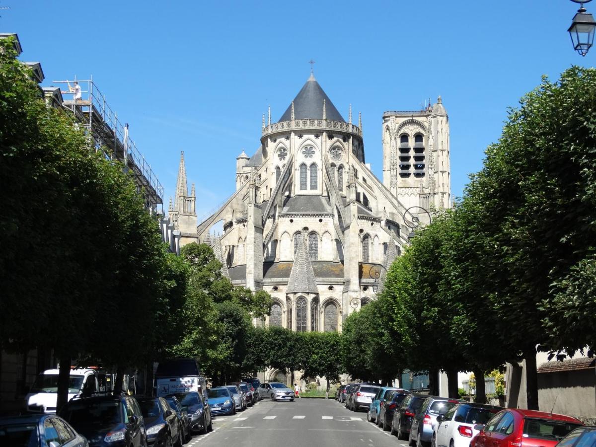 Appartement Coquet Centre Ville Filigrando Bourges Ngoại thất bức ảnh